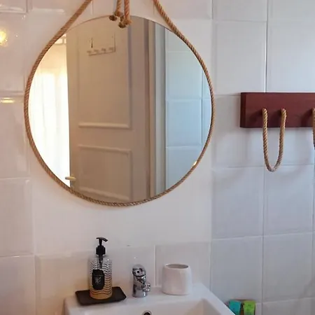 Seafront Blue نيكيتي